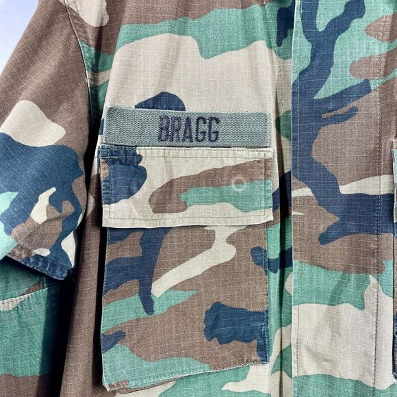 Vintage Army Woodland Fatigue Shirt Small-Regular VTG Army Airborne BRAGG Sm/Reg - Picture 13 of 16